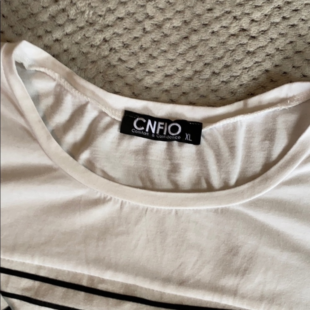 Shirt - Picture 2 of 3